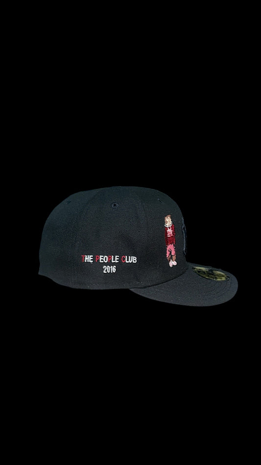 COMMUNITY FITTED.                Pre-sale